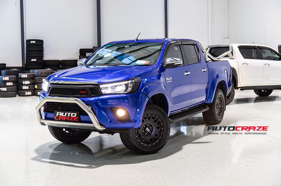 TOYOTA HILUX N80 4WD HOLESHOT XD SATIN BLACK